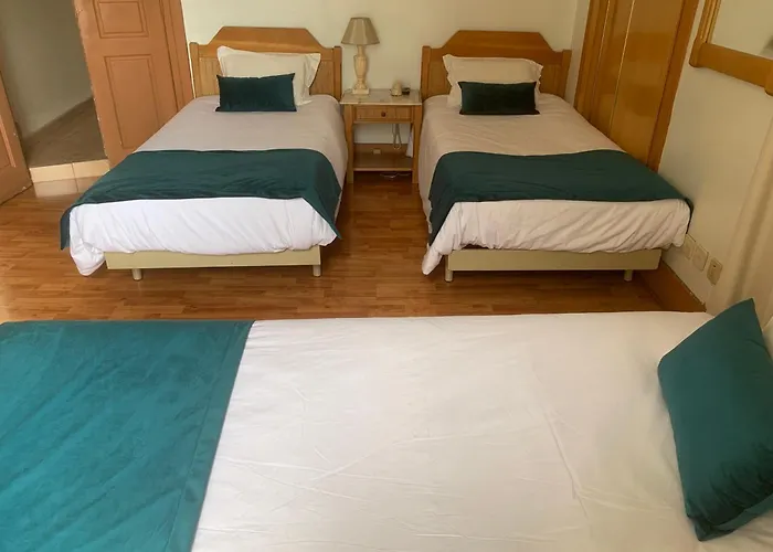 Guest house Residencial Roxi Lisbon